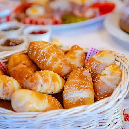 Slovenian Traditional Gasthuis 3*